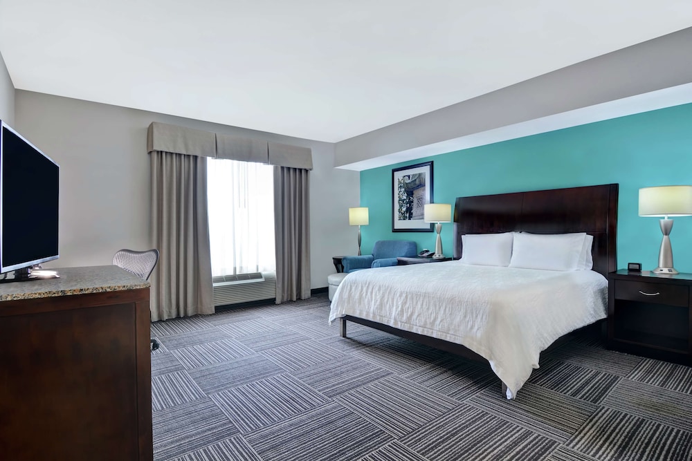 Hilton Garden Inn Fayettevile - photo 25