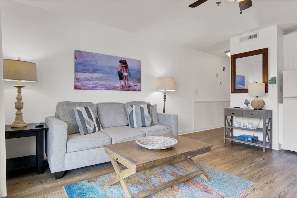 Sandpeddler Inn & Suites - photo 144