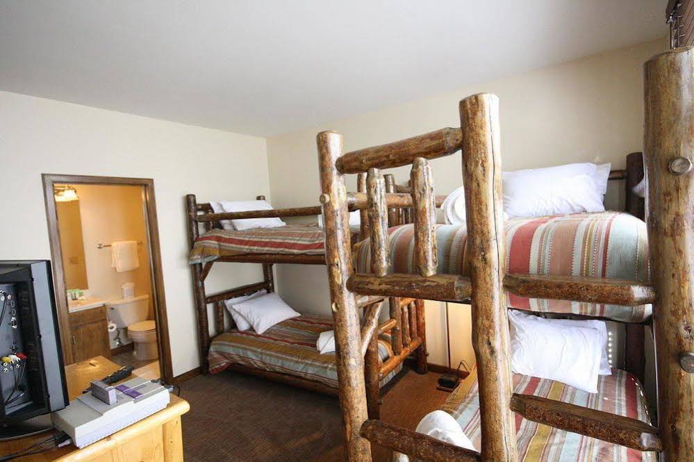 Snowberry by Elevation Accommodations - photo 23