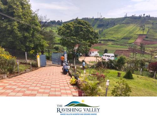 Ravishing Valley — Unknown City — photo 5