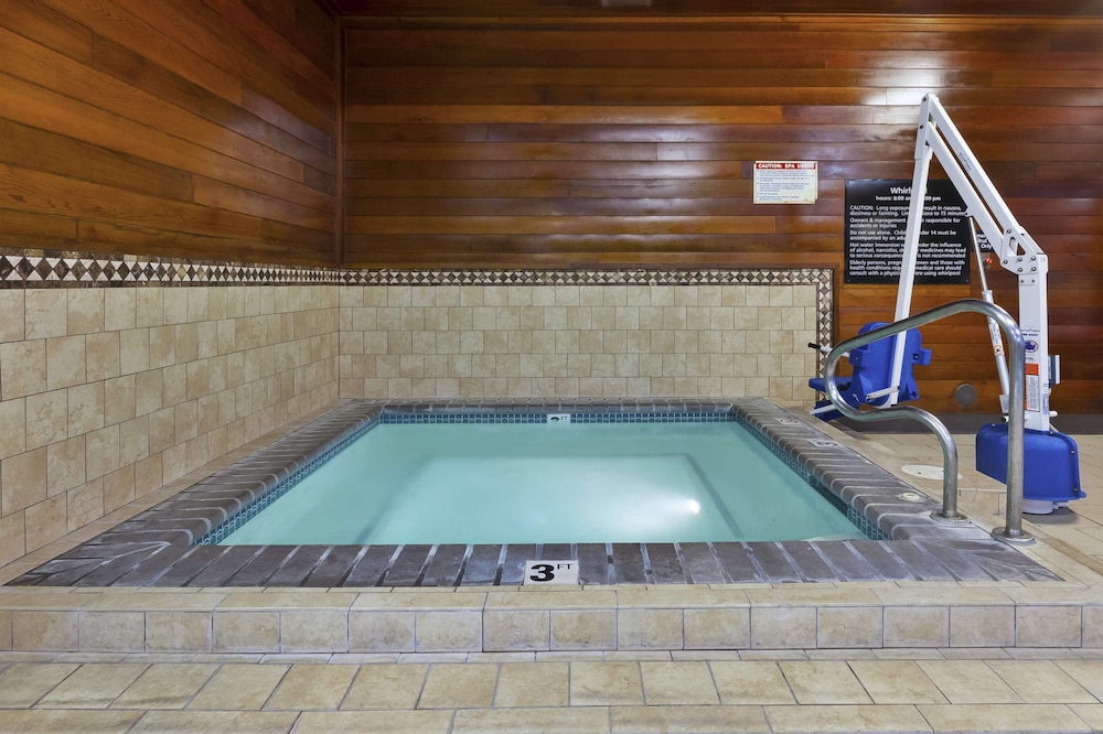 Country Inn & Suites by Radisson Idaho Falls at the Mall - photo 37