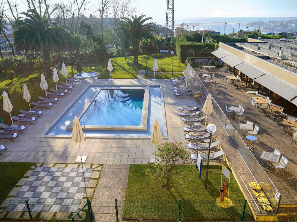 Novotel Porto Gaia — 4-Star Luxury Hotel in Vila Nova De Gaia, Portugal