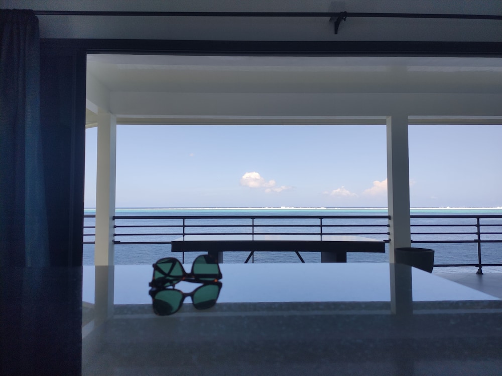 Villa Matoanui — 4-Star Luxury Hotel in Tevaitoa, French Polynesia