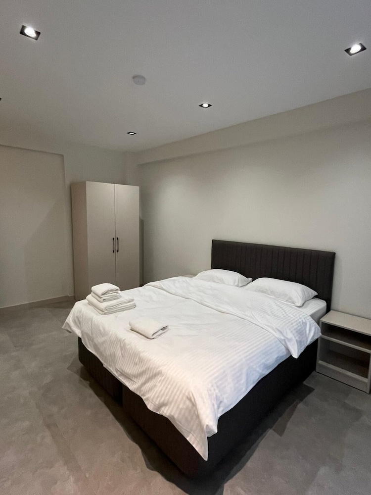 Cali suit in Denizli, Turkey