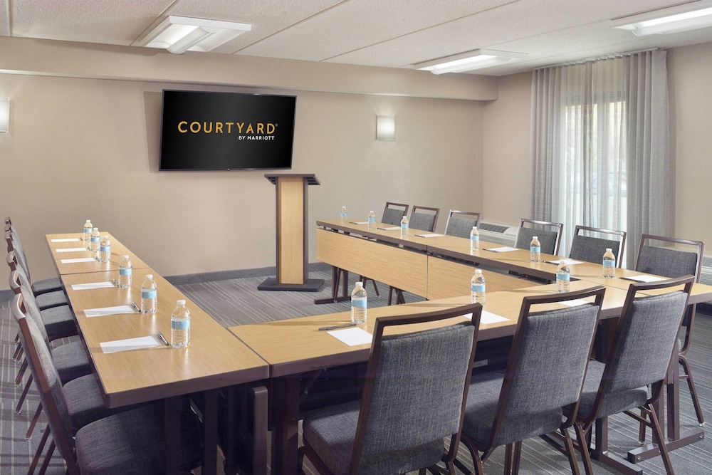 Courtyard by Marriott Atlanta Airport South Sullivan Road - photo 31