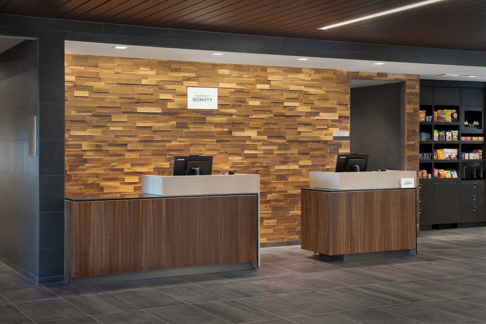 Courtyard by Marriott Portland East - featured photo