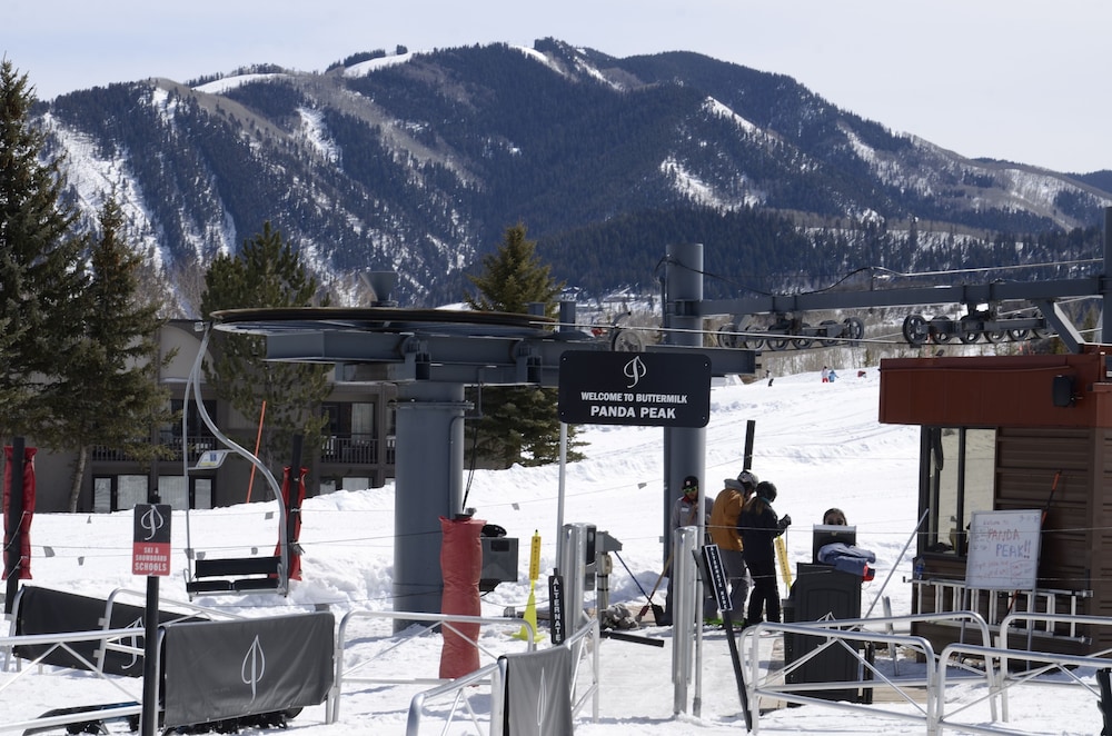 Inn at Aspen - photo 57
