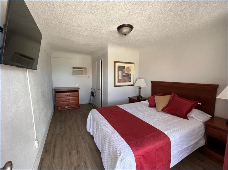 9 Arizona Motor Hotel - photo 3