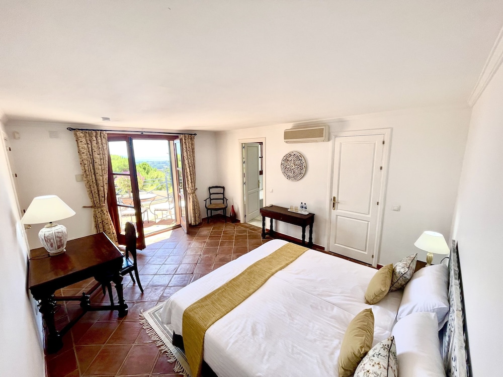 Boutique Hotel Maravilla — Benahavis — photo 4