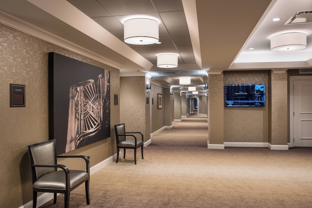 Residence Inn Chicago Downtown Loop - photo 63
