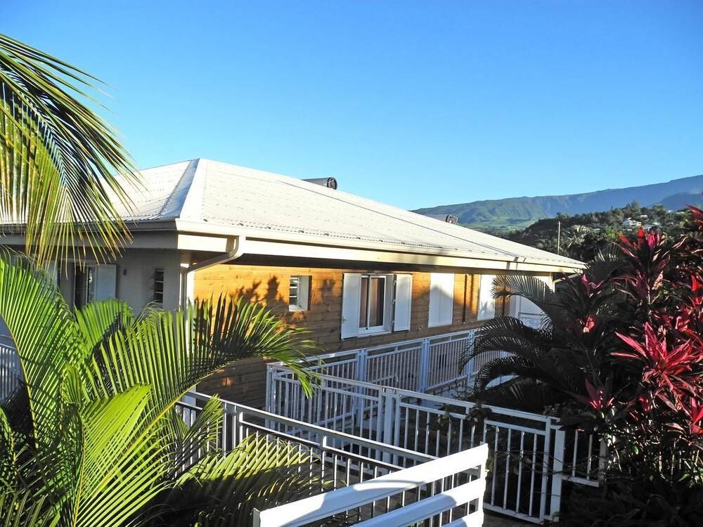 Les Hibiscus de La Rivière in Saint-Louis, Réunion