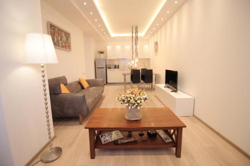 Shartava Deluxe Apartment