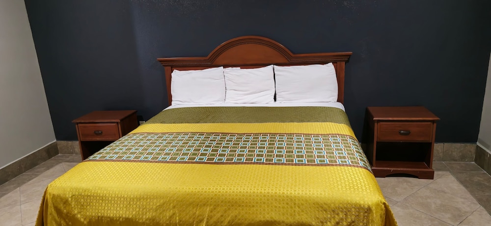 Texas Inn and Suites RGV - photo 24