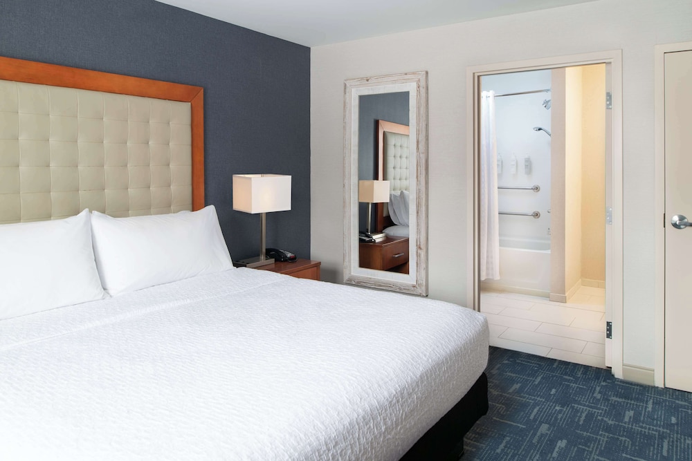 Homewood Suites by Hilton Gateway Hills Nashua - photo 6