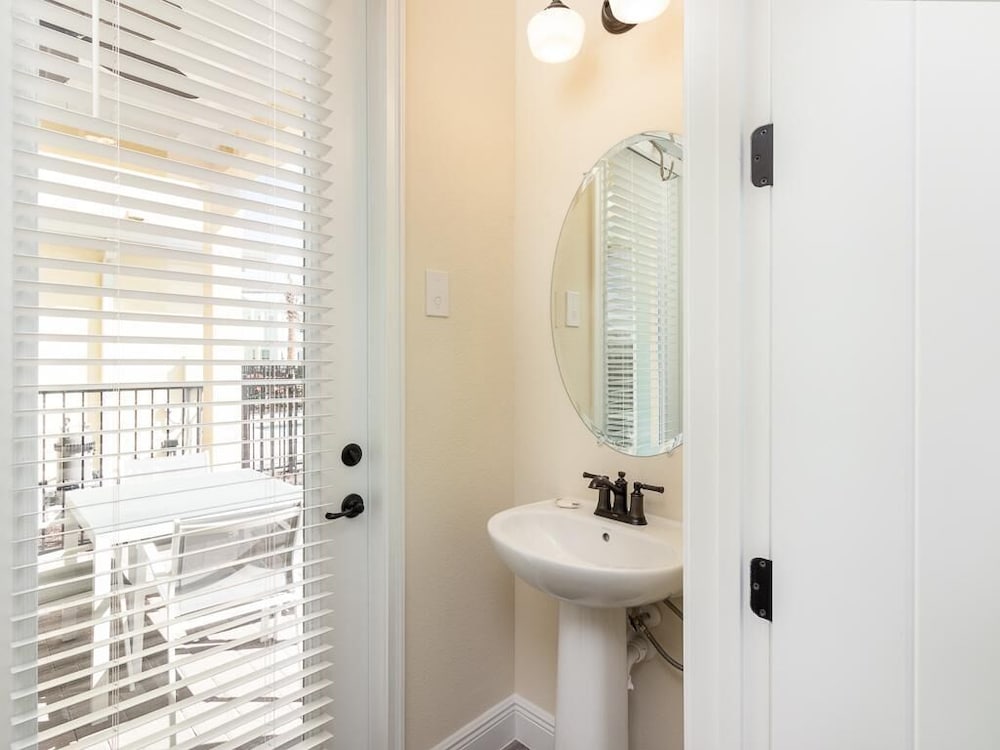 Margaritaville Cottages Orlando by Vstays with H2O Waterpark - photo 415