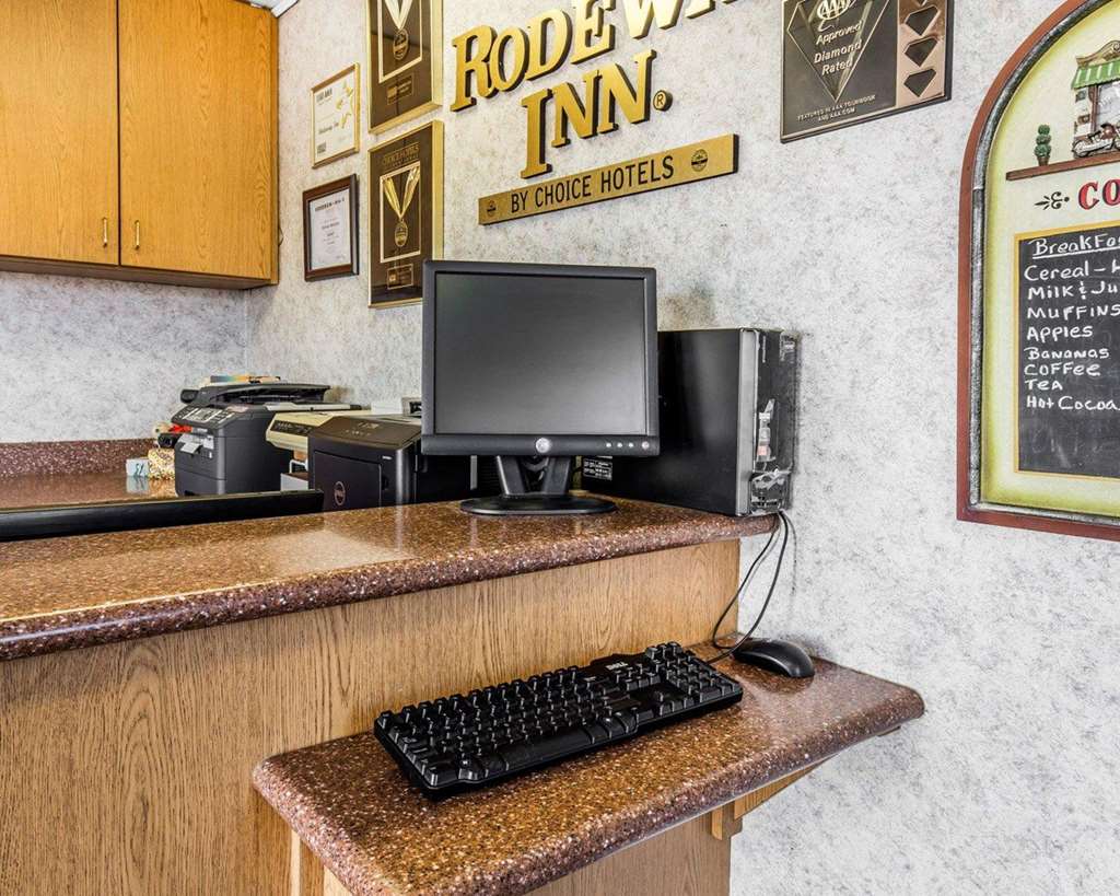 Rodeway Inn Elko Downtown Area - photo 21