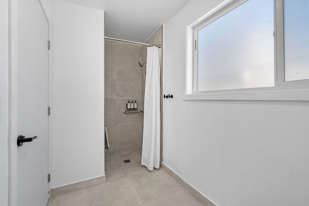 Aliza Hotel - photo 60