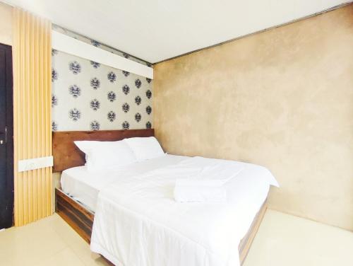 Napoleon Hills Tambi Tea Gardens View RedPartner in Wonosobo, Indonesia