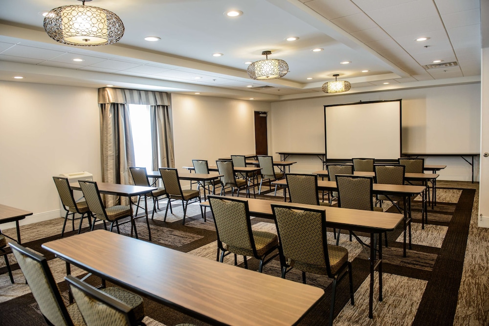 Hampton Inn Bainbridge - photo 37