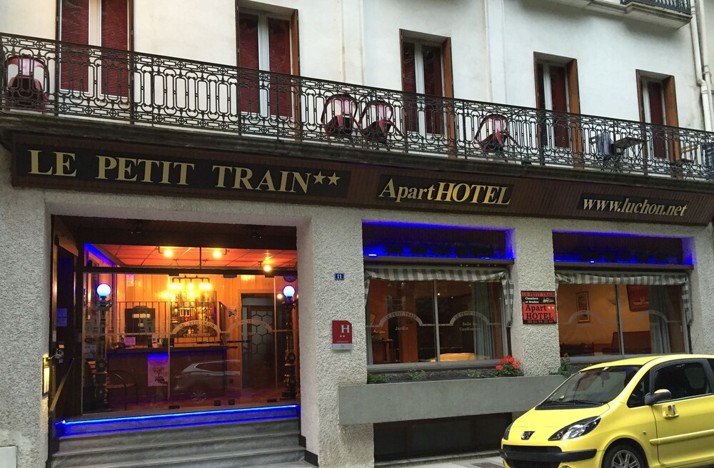 Aparthotel Le Petit Train in Bagneres-De-Luchon, France