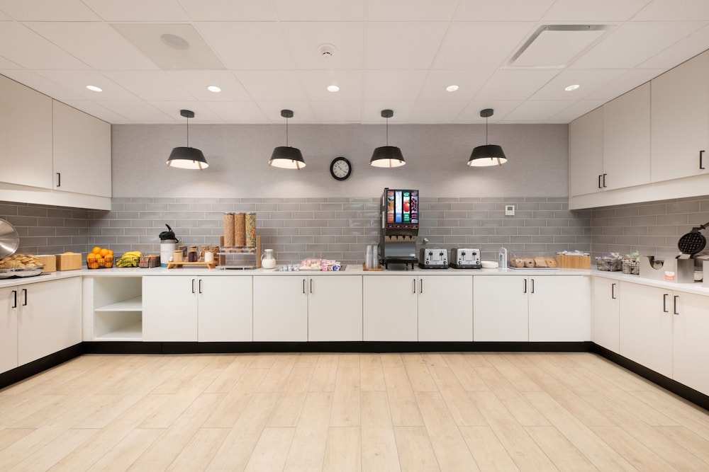 Residence Inn St. Louis Clayton - photo 27