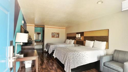 Scottish Inns & Suites Shenandoah Woodlands Mall - photo 9