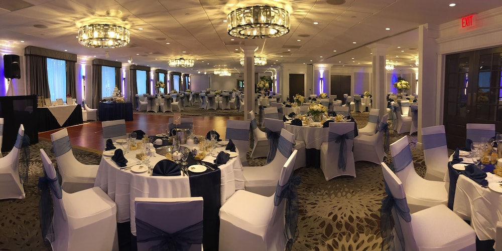 DoubleTree by Hilton Hotel Nanuet - photo 32