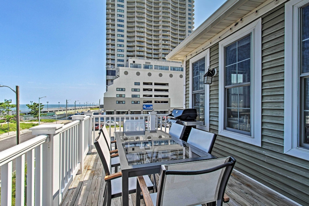 Idyllic Oceanfront Home on Atlantic City Boardwalk - photo 21