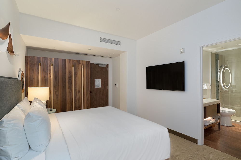 Hyatt Centric Waikiki Beach - photo 30