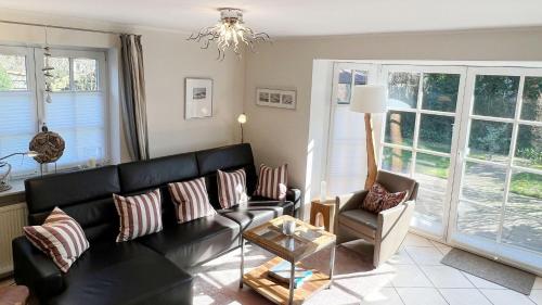 Haus Friesenperle Whg 01 — 4-Star Luxury Hotel in Sankt Peter-Ording, Germany