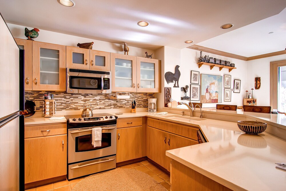 Highlands Slopeside by East West Hospitality - photo 196