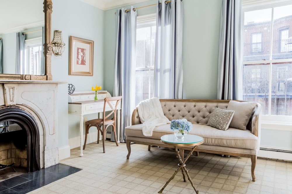 Clarendon Square - photo 16