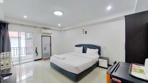 Grand Airport Resort — Lat Krabang