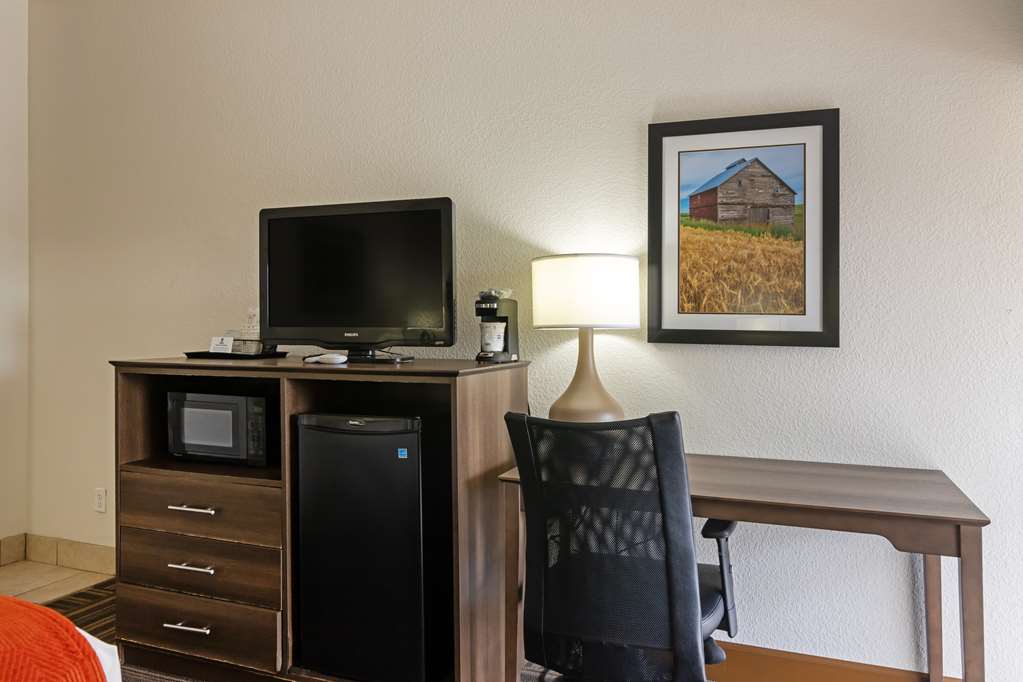 Best Western Colonial Inn - photo 19
