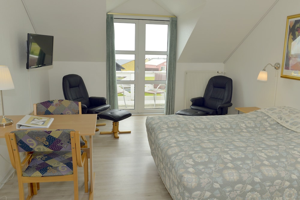 Hvalpsund Færgekro — Farso — photo 4