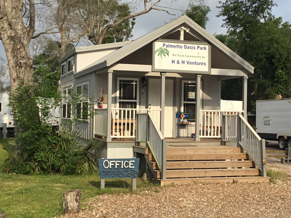 Palmetto Oasis RV Resort - featured photo