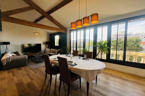 Le Perchoir Vue Imprenable Sur Ville Wifi in Perpignan, France