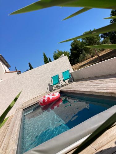 Maison familiale avec piscine A 3km de la plage — 4-Star Luxury Hotel in Latour-Bas-Elne, France