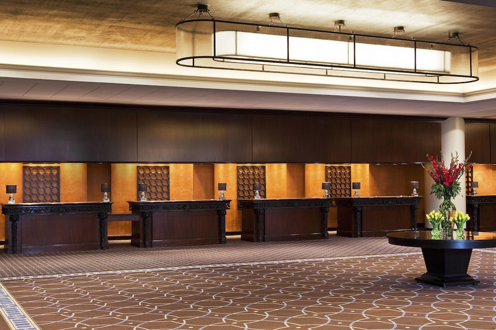 Sheraton New Orleans Hotel - photo 3
