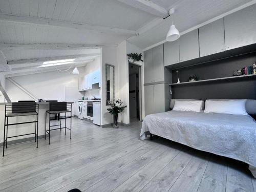 Angel — 4-Star Luxury Hotel in Trieste, Italy