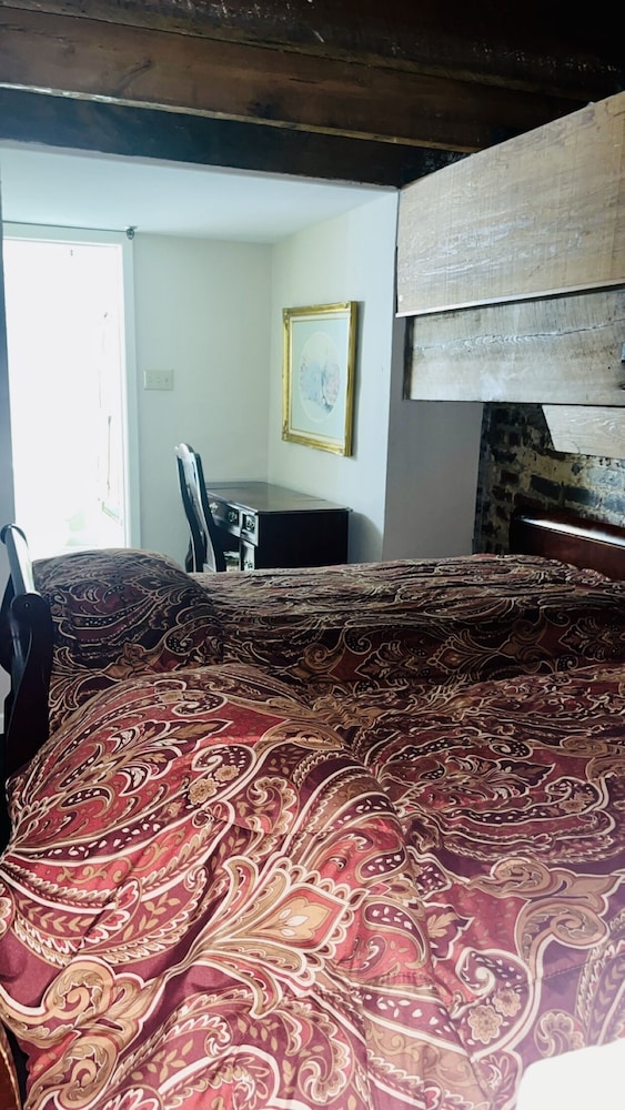 Plaza Suites Downtown New Orleans - photo 13