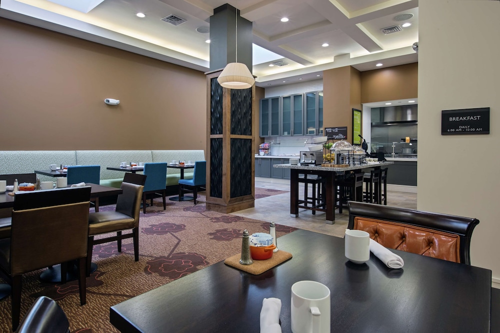 Hilton Garden Inn Lincoln Downtown Haymarket - photo 22
