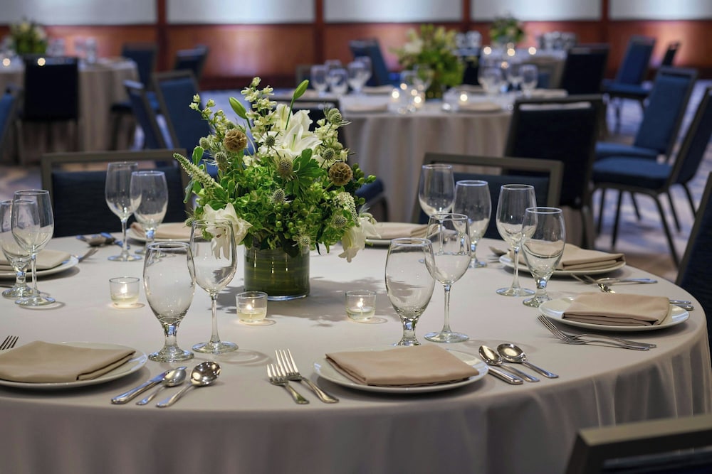 The Westin Kansas City at Crown Center - photo 68