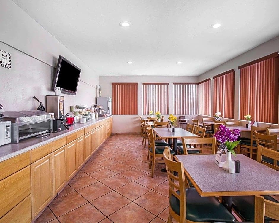 Quality Inn Sierra Vista - photo 14