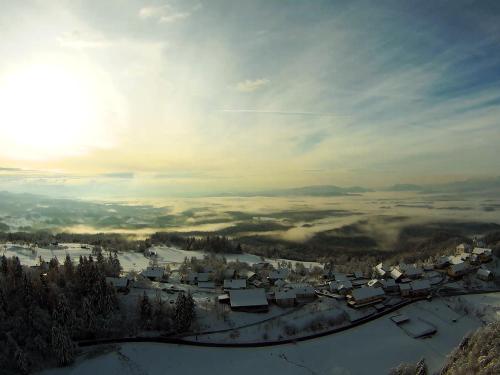 Turizem Pavlin Apartments — 4-Star Luxury Hotel in Cerklje Na Gorenjskem, Slovenia