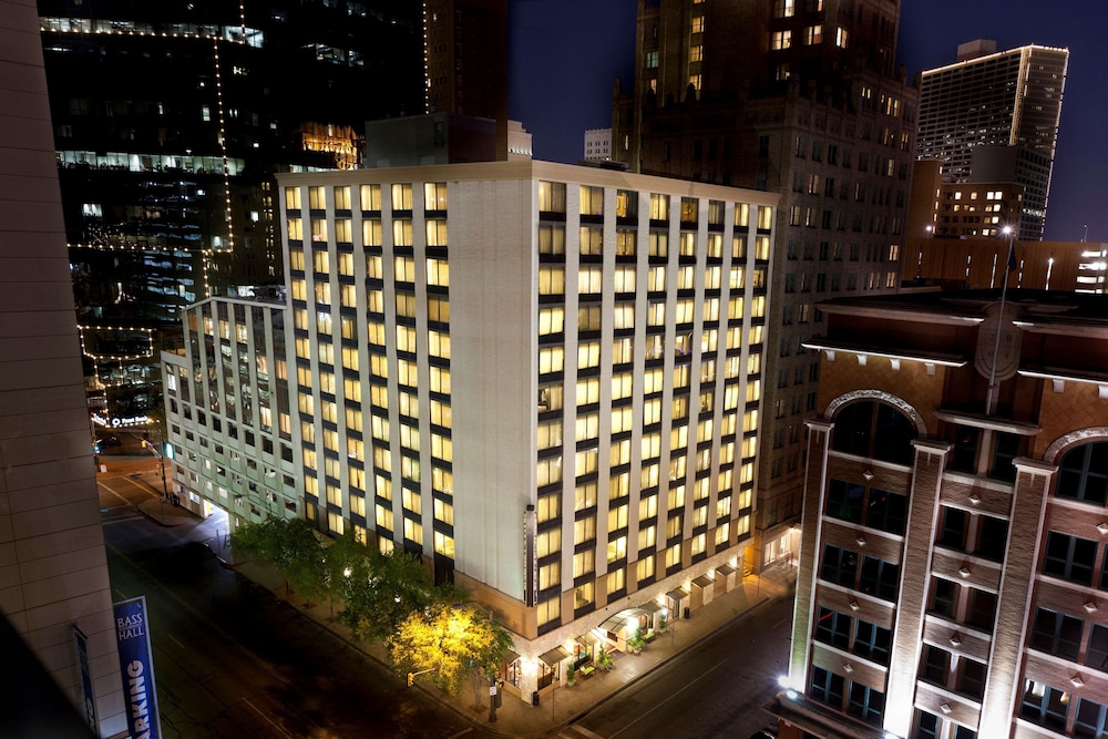 Embassy Suites by Hilton Fort Worth Downtown - photo 67
