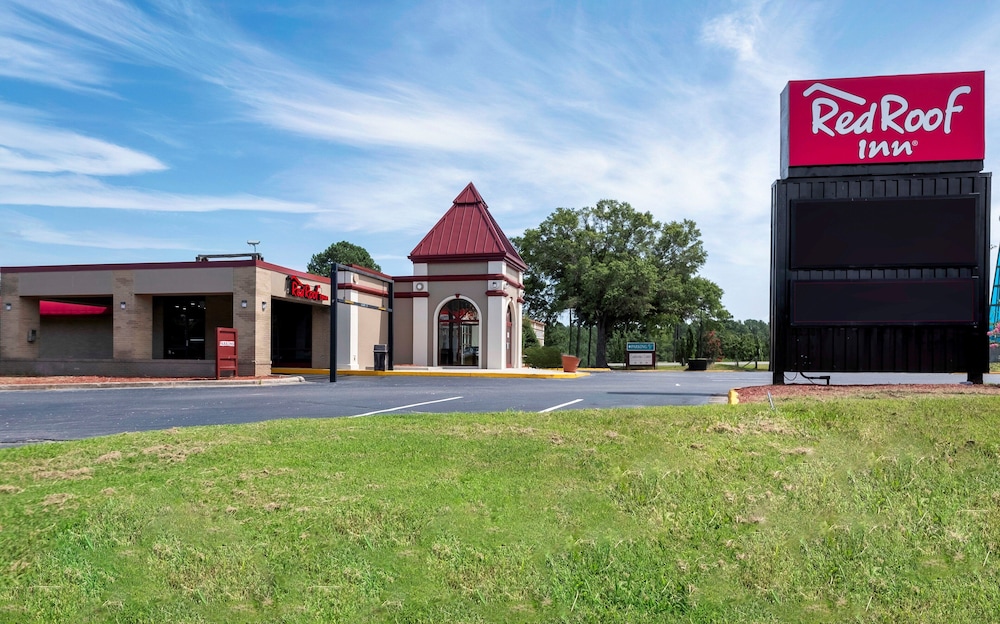 Red Roof Inn Petersburg Fort Lee - photo 40