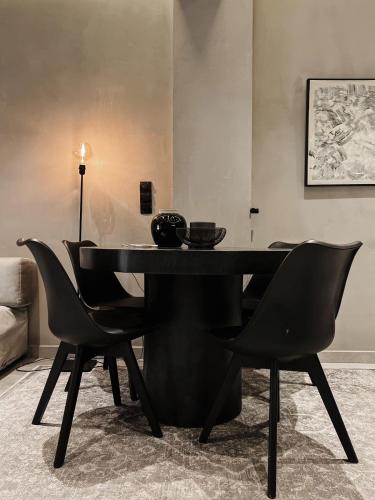 CASAGOLD Glyfada Luxury Apartment Near The Sea — 4-Star Luxury Hotel in Athens, Greece
