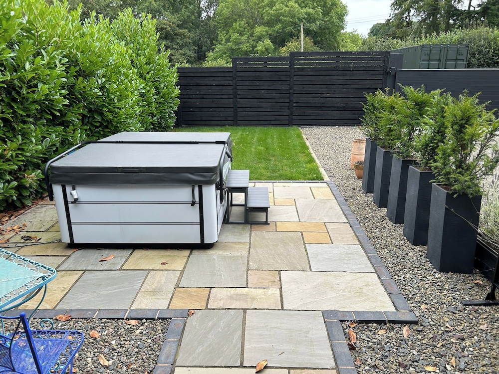 Charming Shropshire Ground Level Barn
