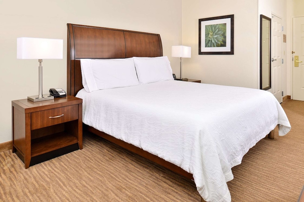 Hilton Garden Inn Dallas Addison - photo 8